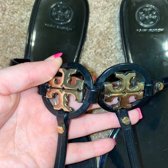 tory burch sandals - Picture 2 of 3